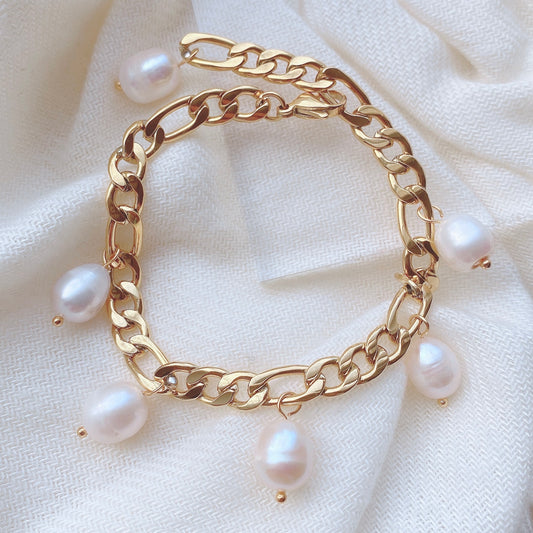Hanging Pearls Link Chain Bracelet